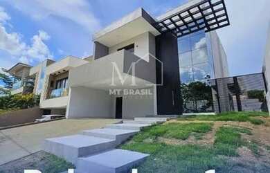 Imagem: A casa em condomínio possui 3 Dormitórios, 3 Banheiros, 2