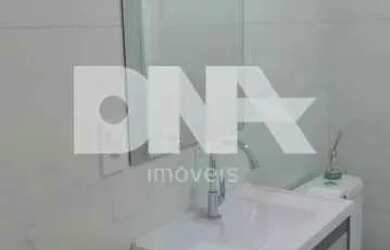 Imagem: O apartamento possui 1 Dormitório, 1 Banheiro, 32m² de Área