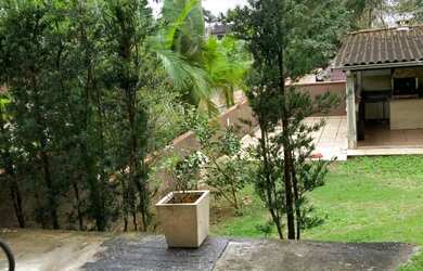 Imagem 4: Casa no Iririú. Churrasqueira, Imóvel mobiliado, VarandaeÁrea de serviço