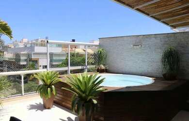 Imagem: O apartamento na cobertura possui 3 Dormitórios, 4 Banheiros