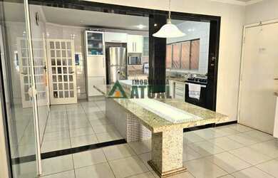 Imagem 9: Sobrado com 4 quartos com suítes na Região Sul