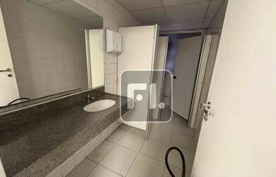 Imagem 11: Conjunto, 694 m² - venda por R$ 10.410.000,08 ou aluguel por R$ 66.581,09/mês...