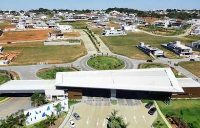 Imagem: O terreno possui 644m² de Área e está localizado em Jardins