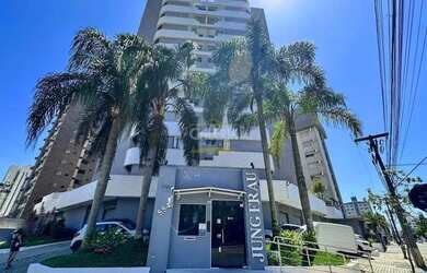 Imagem: O apartamento possui 3 Dormitórios, 1 Banheiro, 1 Vaga na garagem