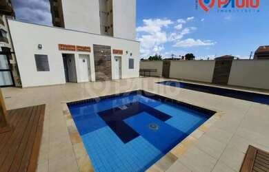 Imagem: O apartamento possui 3 Dormitórios, 2 Banheiros, 2 Vagas na