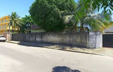 Imagem: O terreno possui 507m² de Área e está localizado em Centro