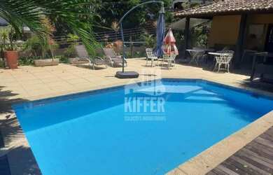 Imagem 12: Casa em Itaipu venda. Piscina, Churrasqueira, Ar-condicionadoeGuarda roupa