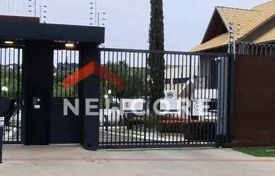 Imagem: A casa em condomínio possui 4 Dormitórios, 3 Banheiros, 4