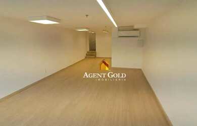 Imagem: O depósito possui 1 Vaga na garagem, 84m² de Área e está