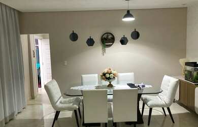 Imagem 10: Casa no Iririú. Churrasqueira, Imóvel mobiliado, VarandaeÁrea de serviço