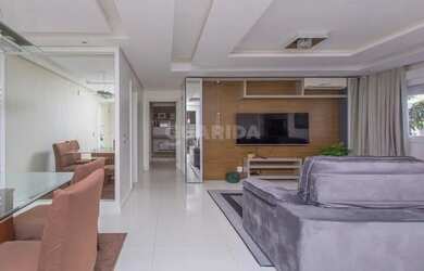 Imagem: O apartamento possui 2 Dormitórios, 2 Banheiros, 2 Vagas na