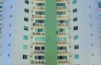 Imagem: O apartamento possui 4 Dormitórios, 4 Banheiros, 2 Vagas na