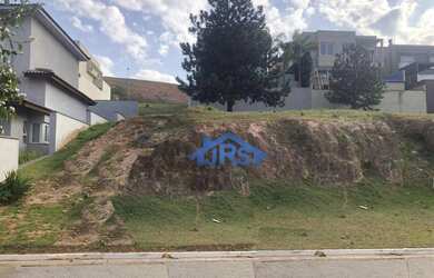 Imagem: O terreno possui 420m² de Área e está localizado em Centro