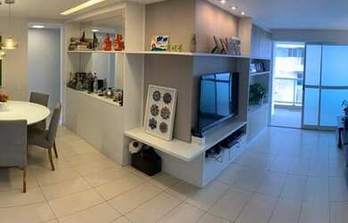 Imagem: O apartamento possui 3 Dormitórios, 3 Banheiros, 2 Vagas na