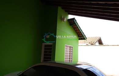 Imagem: A casa possui 2 Dormitórios, 1 Banheiro, 3 Vagas na garagem