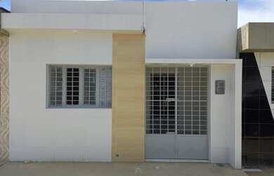 Imagem: A casa possui 2 Dormitórios, 1 Banheiro, 75m² de Área e