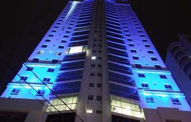 Imagem: O apartamento possui 4 Dormitórios, 4 Banheiros, 4 Vagas na