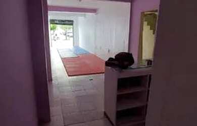 Imagem: O depósito possui 40m² de Área e está localizado em Jereissati