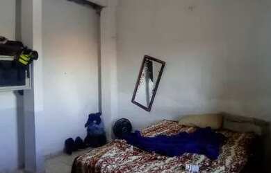 Imagem: A casa possui 2 Dormitórios, 1 Banheiro e 1 Vaga na garagem