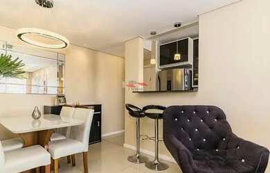 Imagem: O apartamento possui 2 Dormitórios, 1 Banheiro, 2 Vagas na