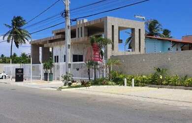 Imagem: A casa em condomínio possui 3 Dormitórios, 3 Banheiros, 2