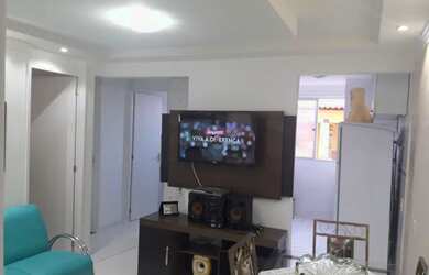 Imagem: O apartamento possui 2 Dormitórios, 1 Banheiro, 1 Vaga na garagem