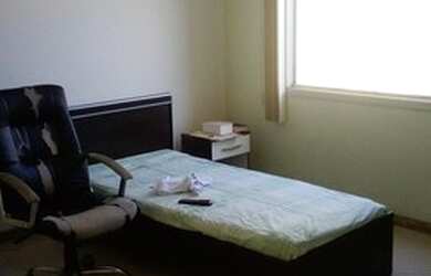 Imagem: A casa possui 5 Dormitórios, 3 Banheiros, 2 Vagas na garagem