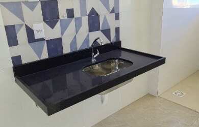 Imagem: 2 quartos com 2 vagas, sol da manhã, andar alto