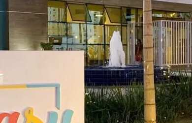 Imagem: O apartamento possui 3 Dormitórios, 3 Banheiros, 2 Vagas na