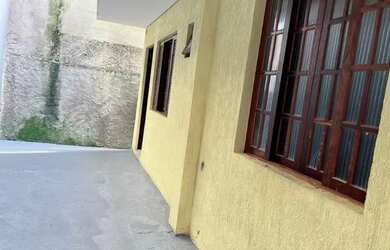 Imagem: A casa possui 1 Dormitório, 1 Banheiro, 45m² de Área e está