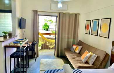 Imagem: O apartamento possui 1 Dormitório, 1 Banheiro, 1 Vaga na garagem