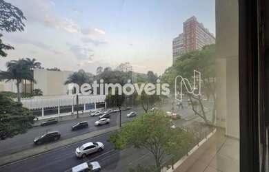 Imagem: O depósito à venda possui 1 Vaga na garagem e 151m² de Área