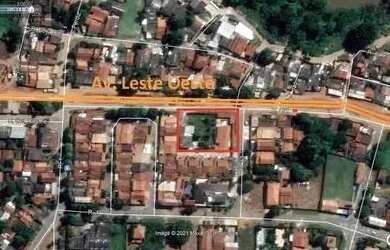 Imagem: O terreno possui 2405m² de Área e está localizado em Parque