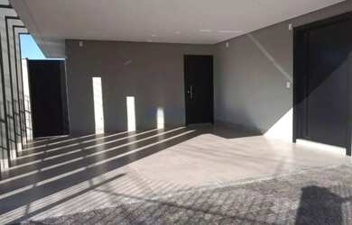 Imagem: A casa possui 3 Dormitórios, 4 Banheiros, 4 Vagas na garagem