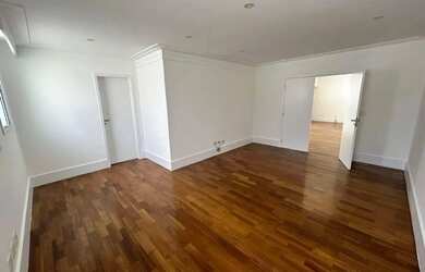 Imagem 7: Casa para alugar em Santana de Parnaíba, Tamboré, com 4 suítes, com