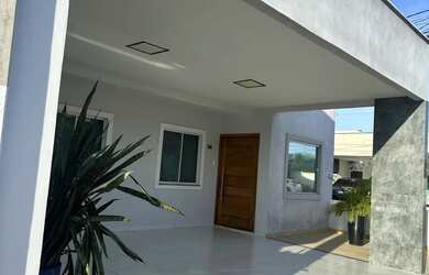 Imagem: A casa em condomínio possui 3 Dormitórios, 2 Banheiros, 2