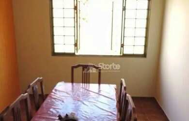 Imagem 9: Excelente casa com 6 dormitórios à venda, 309 m² por R$ 800.000 - Umuarama...