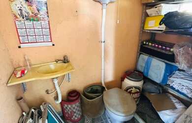 Imagem 10: Excelente imóvel frente de rua com garagem e terraço no Centro de Nilópolis