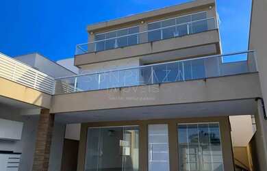 Imagem: A casa possui 4 Dormitórios, 5 Banheiros, 2 Vagas na garagem