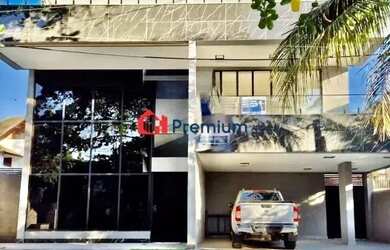 Imagem: A casa em condomínio possui 5 Dormitórios, 5 Banheiros, 4