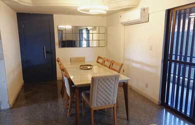 Imagem: O apartamento possui 3 Dormitórios, 4 Banheiros, 4 Vagas na