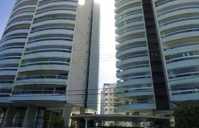 Imagem: O apartamento possui 4 Dormitórios, 4 Banheiros, 2 Vagas na