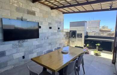 Imagem 2: Cobertura Duplex Reformada com área gourmet espetacular Nova Parnamirim