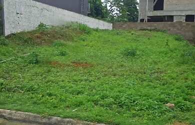 Imagem: O terreno possui 250m² de Área e está localizado em Ponta