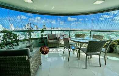 Imagem: O apartamento possui 4 Dormitórios, 5 Banheiros, 3 Vagas na