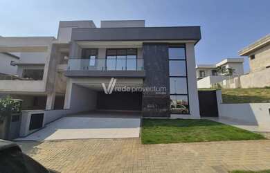 Imagem: A casa em condomínio possui 3 Dormitórios, 5 Banheiros, 4