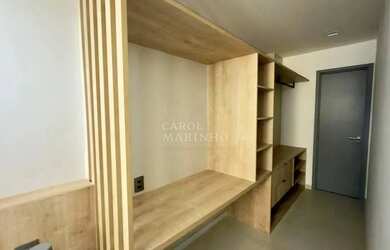 Imagem: O apartamento possui 1 Dormitório, 1 Banheiro, 1 Vaga na garagem