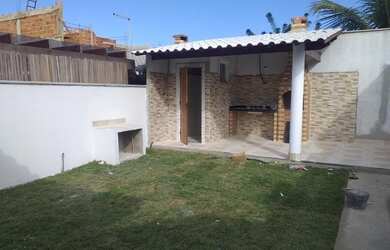 Imagem 2: belíssima casa em itaipuaçu com terreno churrasqueira em fino acabamento