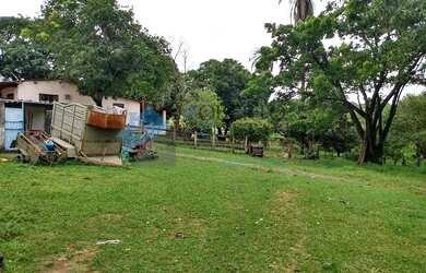 Imagem 2: Excelente área plana com 35.000 m² no Bairro Bandeirinhas em Betim