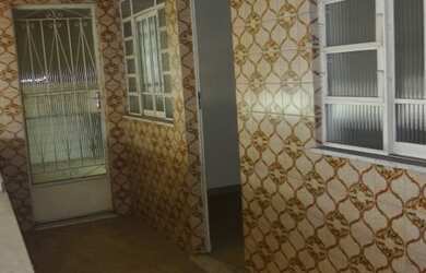 Imagem 4: Aluguel Ótima Casa. Varanda, Imóvel novo, 100m² de Áreae2 Banheiros